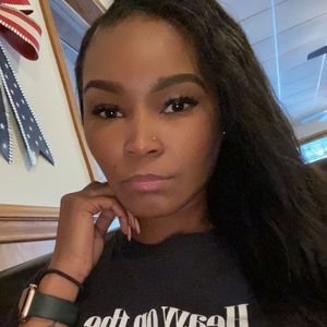 Meet your Posher, Donna